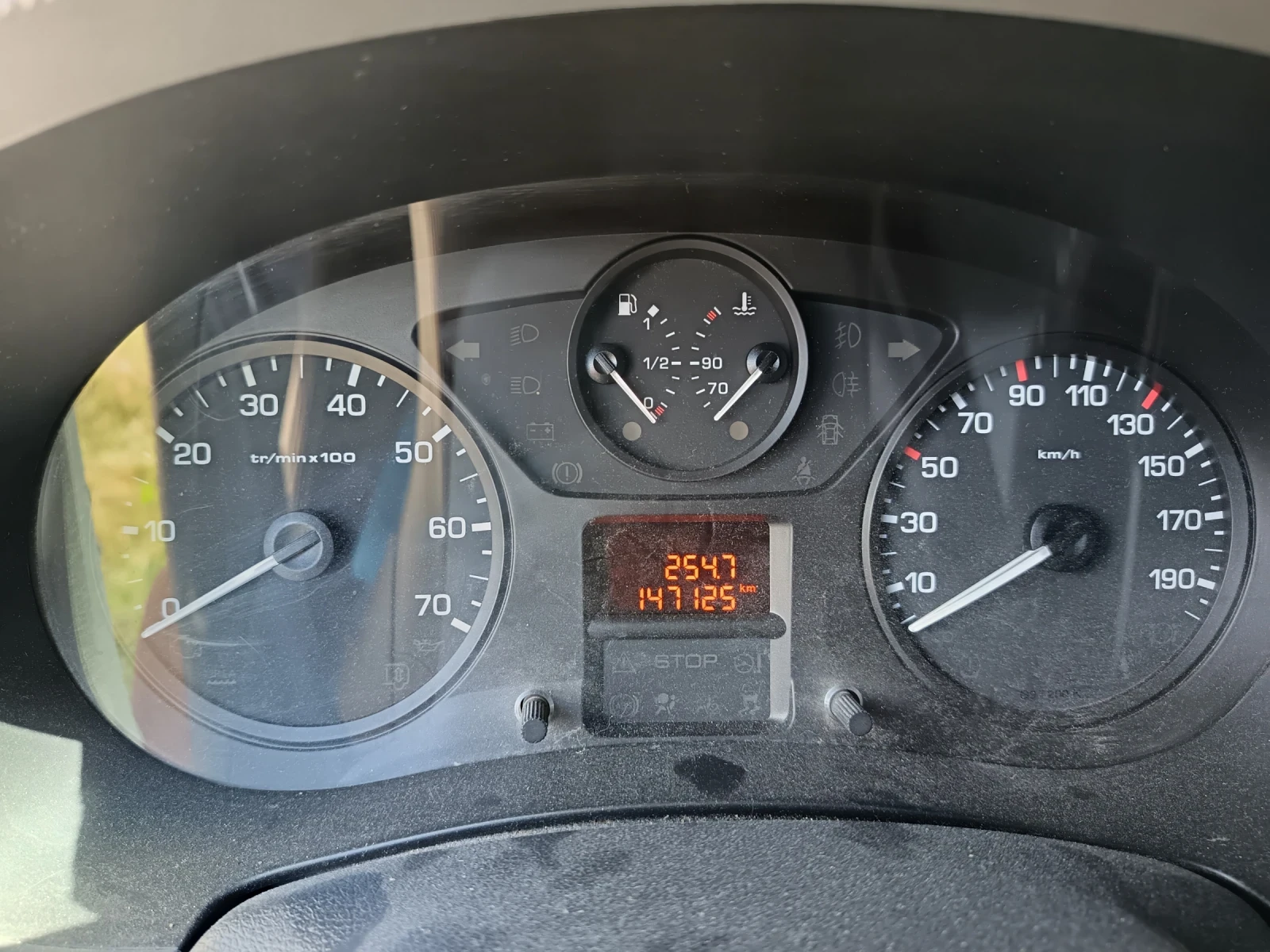 Peugeot Partner, снимка 4 - Автомобили и джипове - 54891996