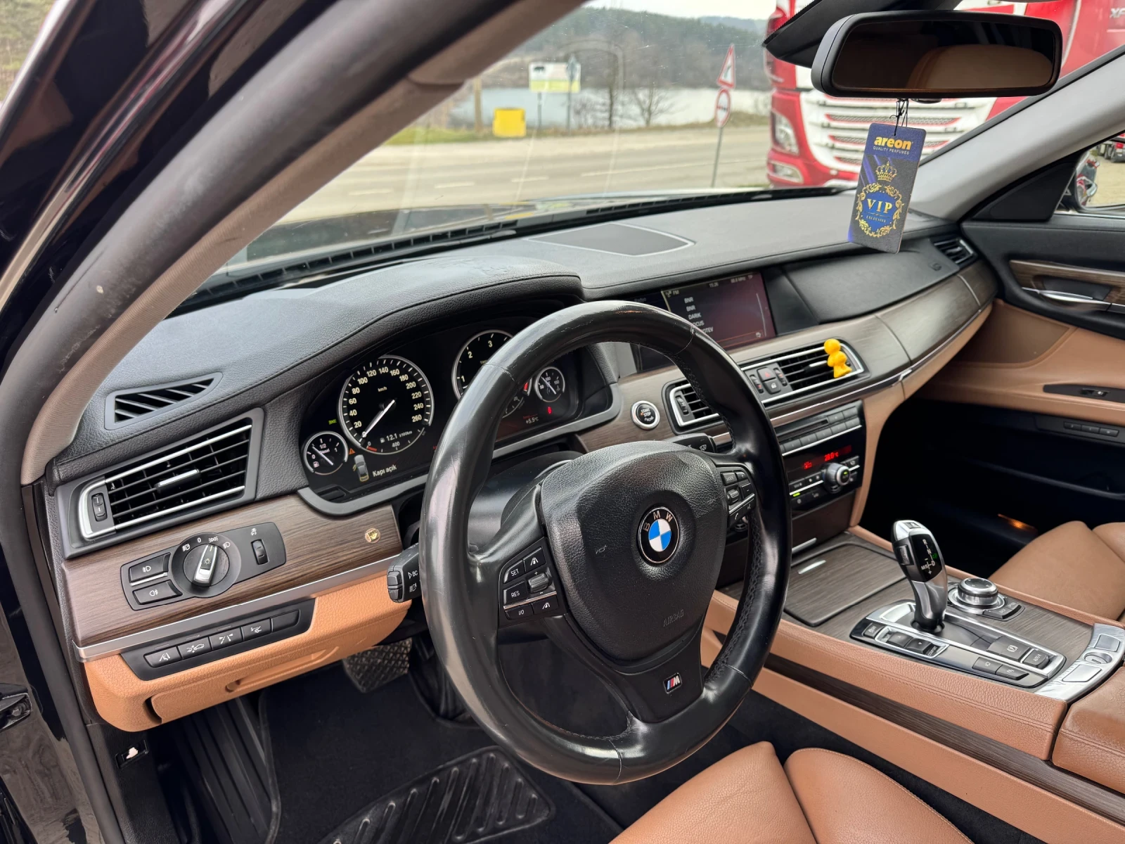 BMW 730, снимка 5 - Автомобили и джипове - 54895514