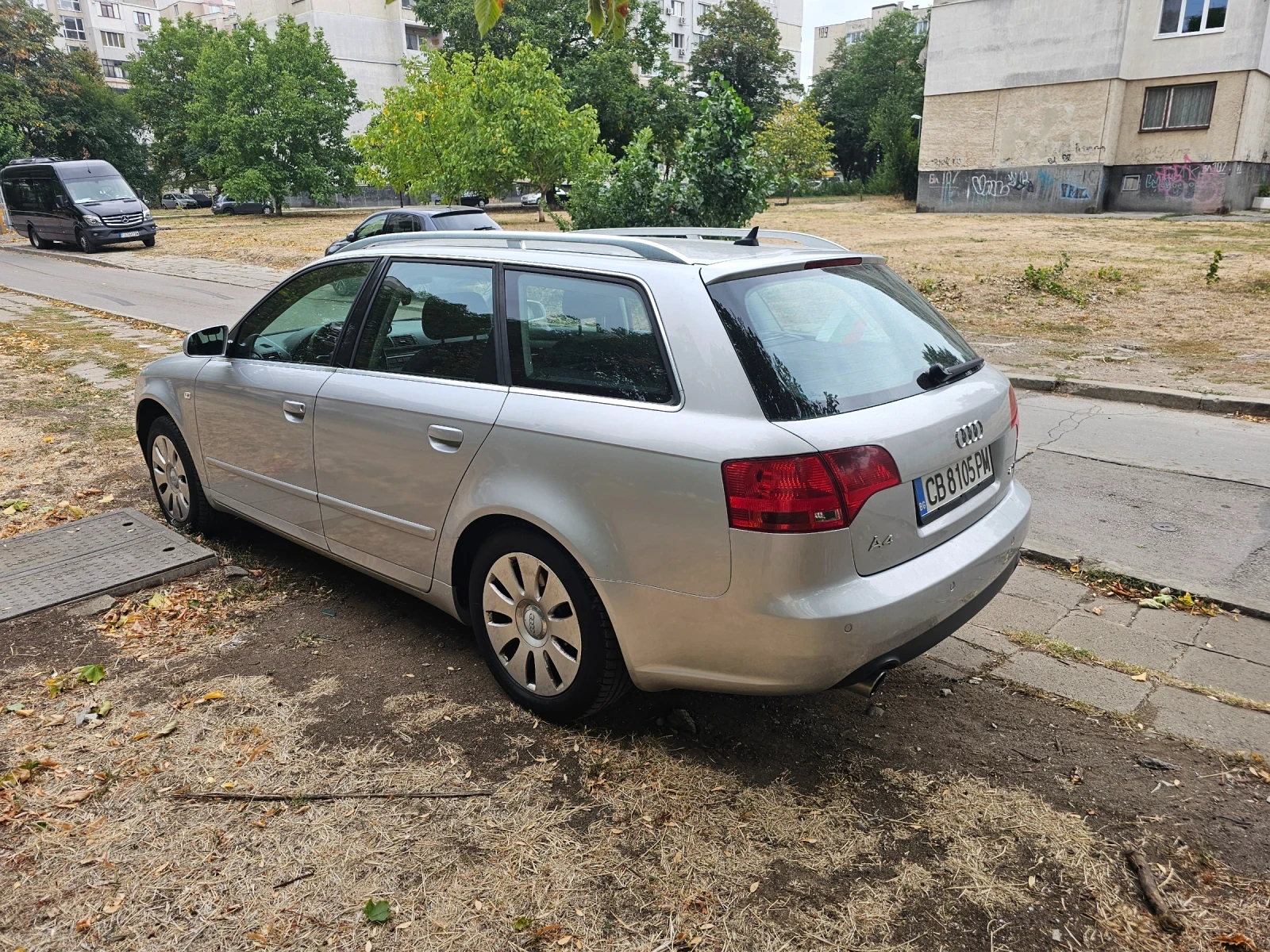 Audi A4 2.0 TFSI, снимка 6 - Автомобили и джипове - 54931926