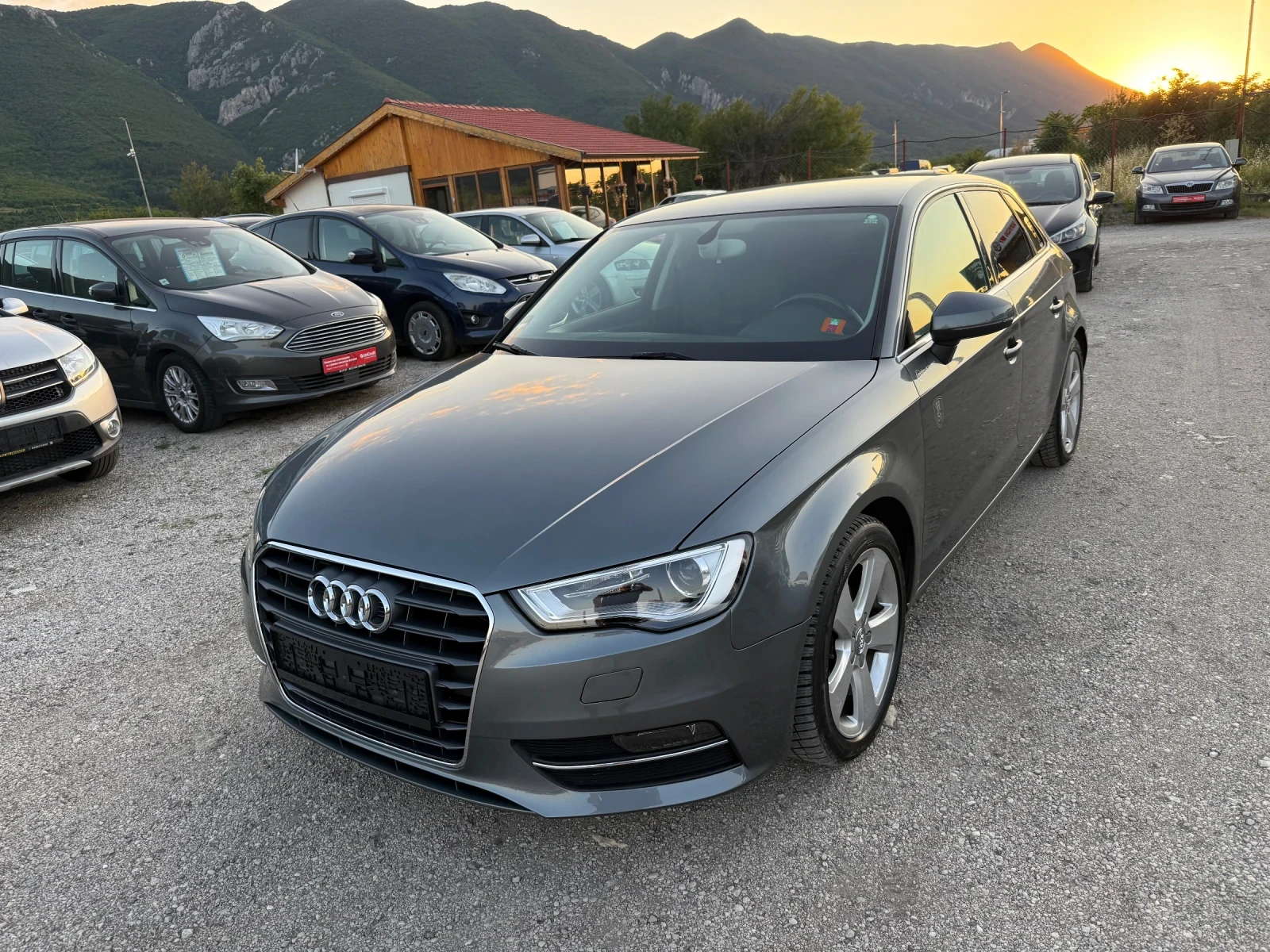 Audi A3 2.0 TDI QUATTRO, снимка 2 - Автомобили и джипове - 55225751