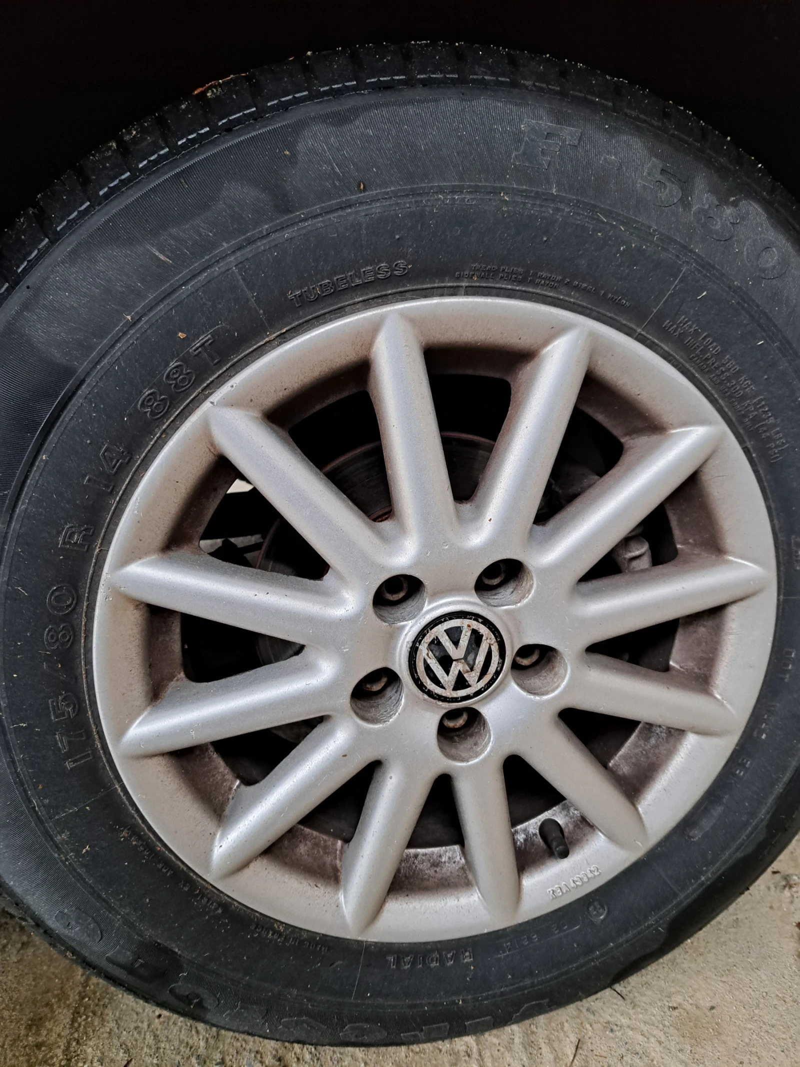 VW Golf, снимка 8 - Автомобили и джипове - 55317954