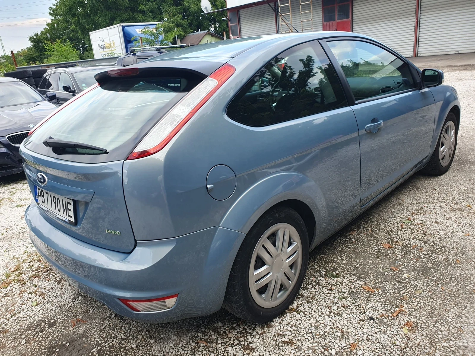 Ford Focus 1.8 KLIMA PODGRRV , снимка 6 - Автомобили и джипове - 55430223