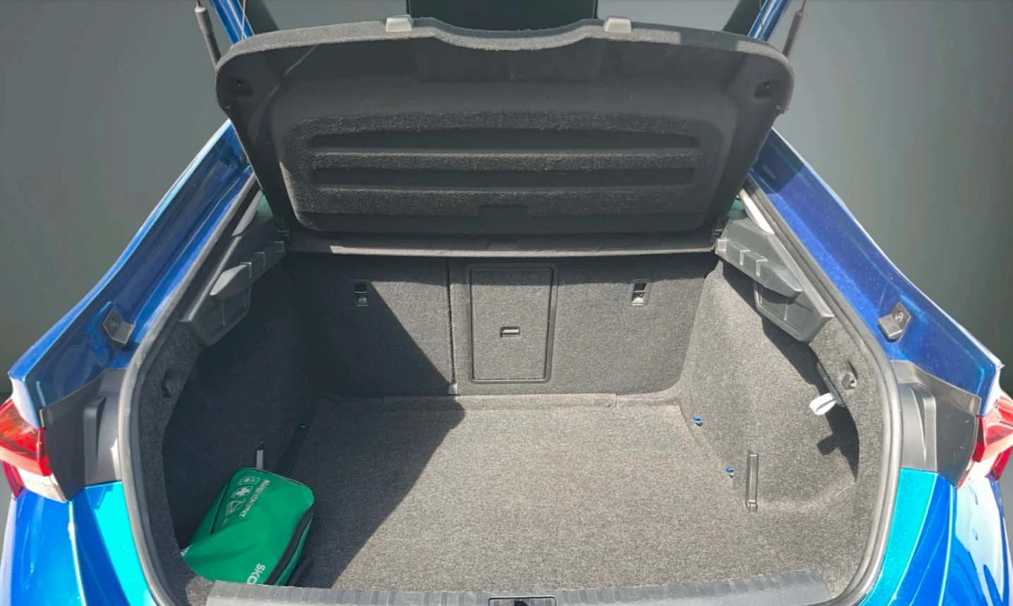 Skoda Octavia 1.0 TSI 7DSG M-HEV, снимка 3 - Автомобили и джипове - 56161348