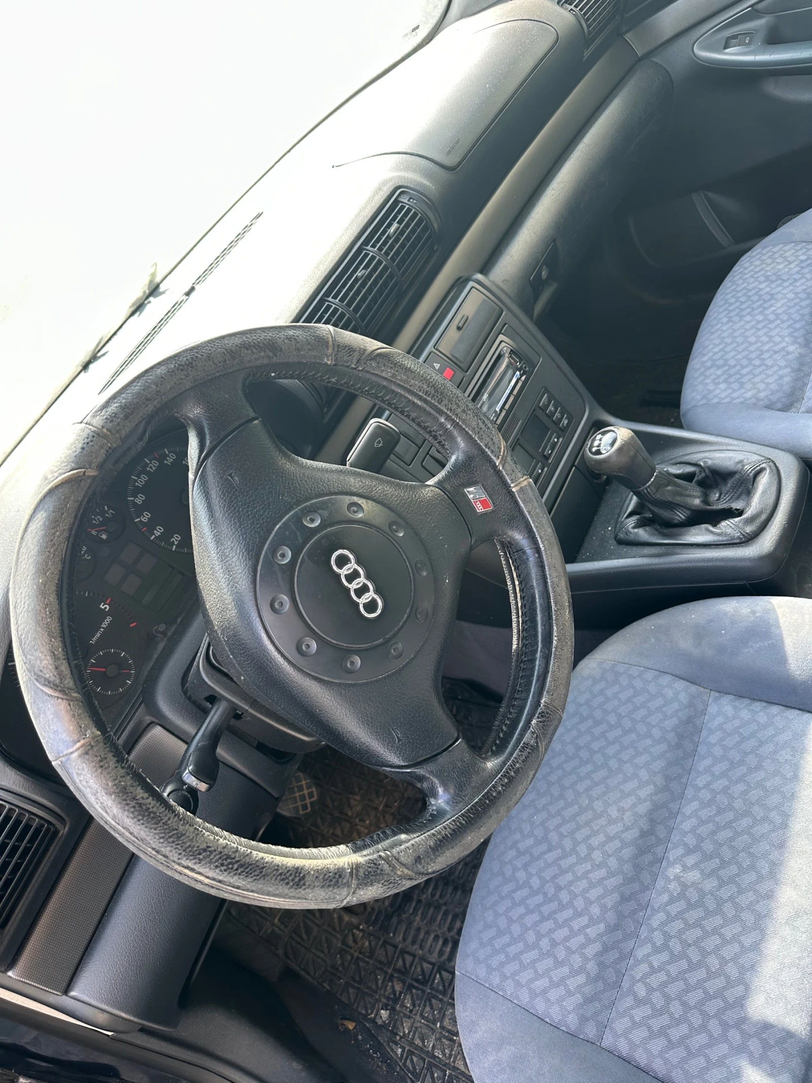 Audi A4, снимка 5 - Автомобили и джипове - 56184328