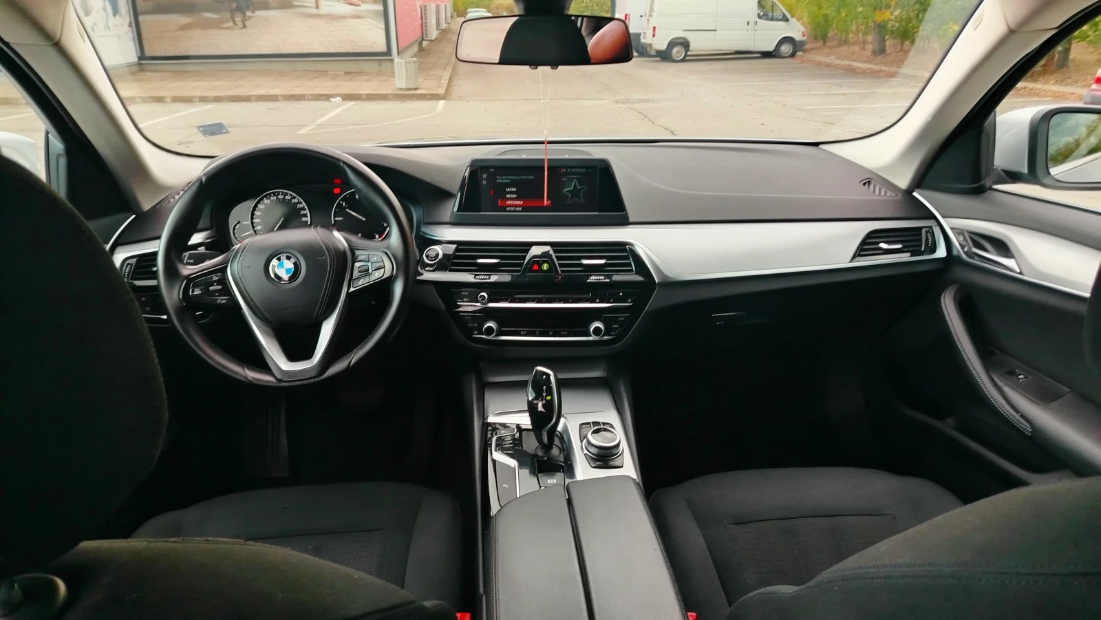 BMW 520 d, снимка 13 - Автомобили и джипове - 56381265