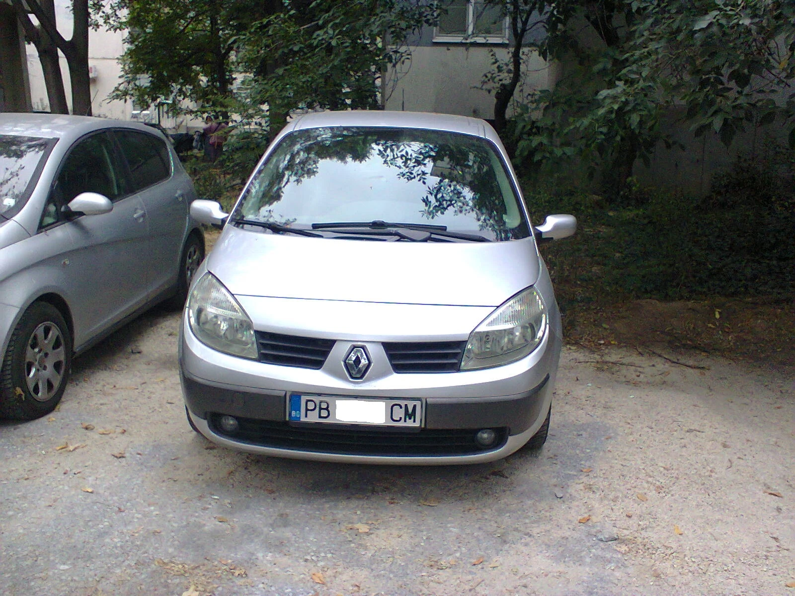 Renault Scenic, снимка 3 - Автомобили и джипове - 56458397