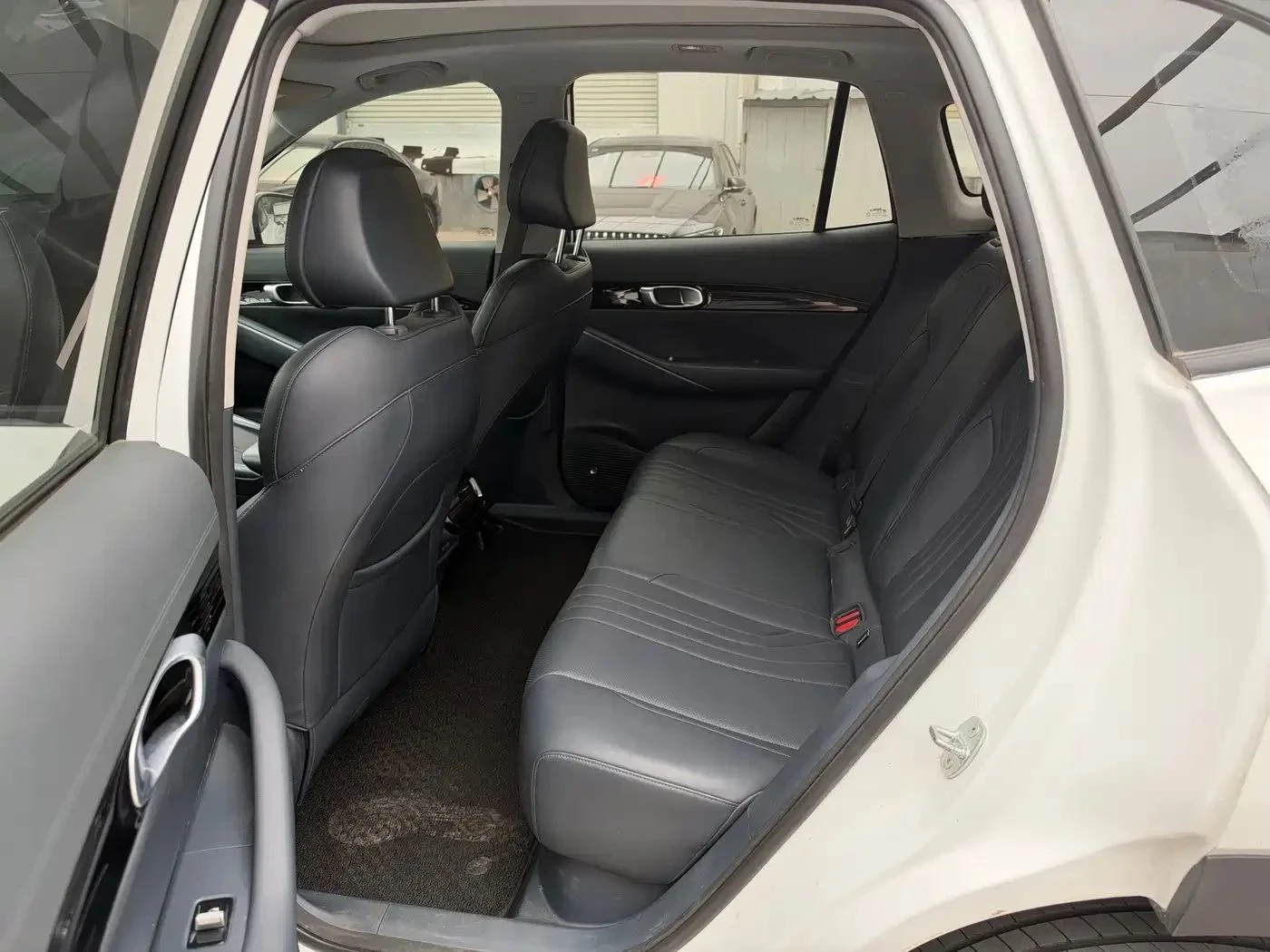 Geely EX5, снимка 9 - Автомобили и джипове - 56715016