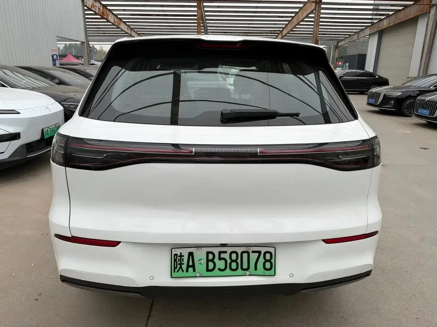 Geely EX5, снимка 4 - Автомобили и джипове - 56715016