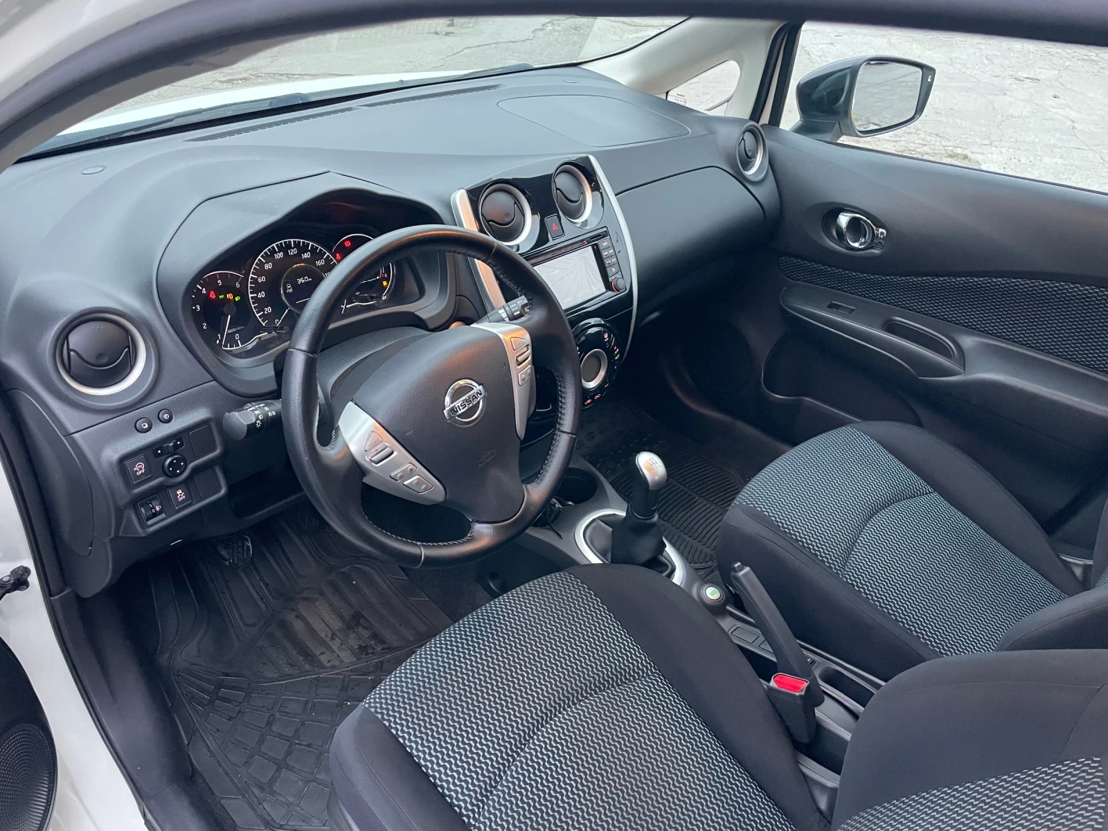 Nissan Note 1.5dci 90k klima, снимка 8 - Автомобили и джипове - 56729583