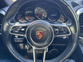 Porsche Cayenne CARFAX АВТО КРЕДИТ - 62500 лв. - 38495689 | Car24.bg