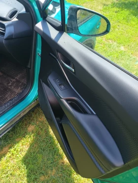 Toyota C-HR - 19000 € / 37160.77 лв. - 34008655 10
