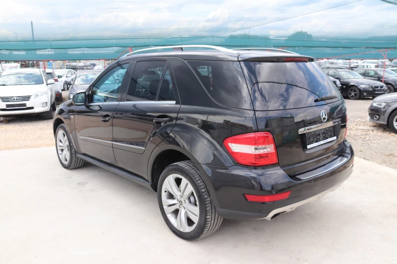 Mercedes-Benz ML 300 CDI 4 Matic Facelift , снимка 5 - Автомобили и джипове - 41816610