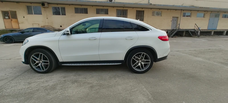 Mercedes-Benz GLE 350, снимка 9 - Автомобили и джипове - 49117028