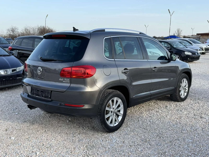 VW Tiguan 2.0TDI, снимка 4 - Автомобили и джипове - 49453020