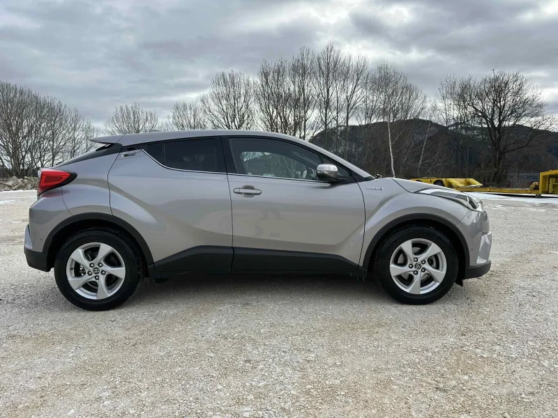 Toyota C-HR 1.8 hybrid, снимка 2 - Автомобили и джипове - 53436702