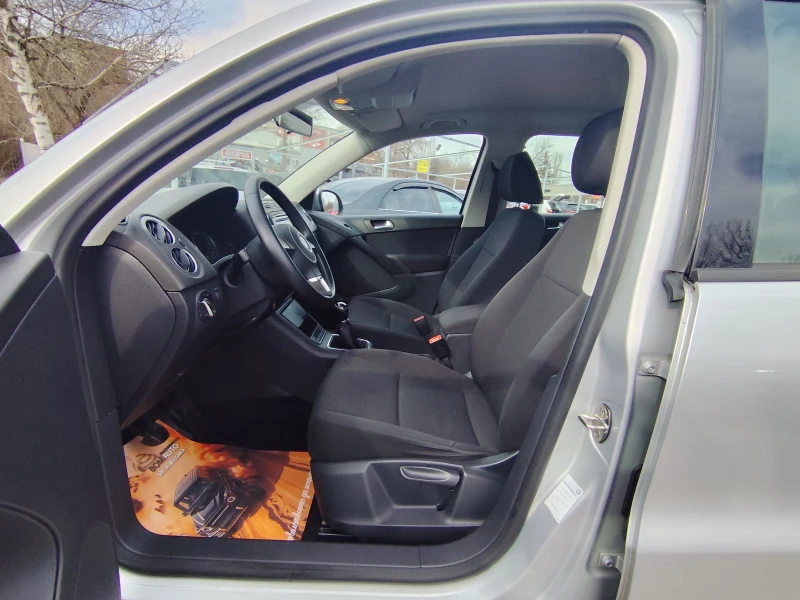 VW Tiguan 2.0TDi* EURO5B* KLIMATIK* , снимка 7 - Автомобили и джипове - 53474835