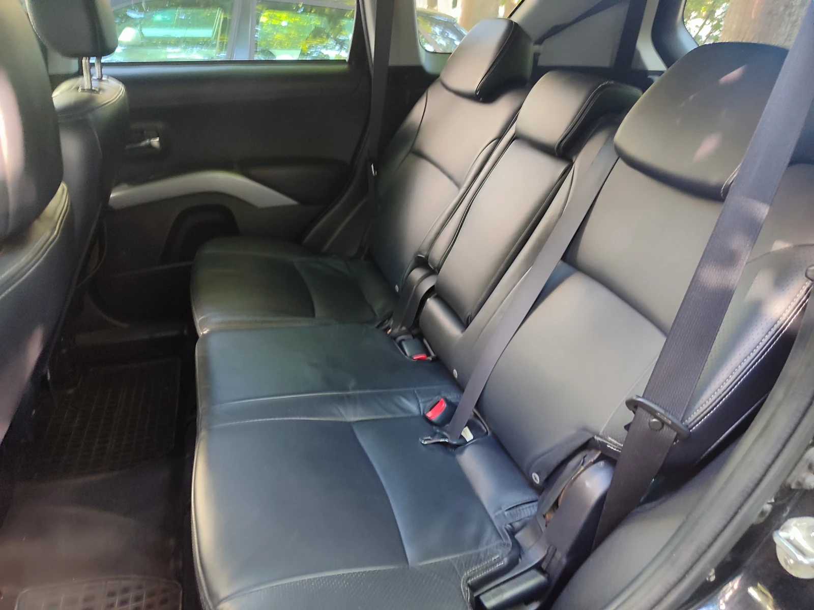 Mitsubishi Outlander 2.2 DI-D Keyless/Facelift - изображение 8
