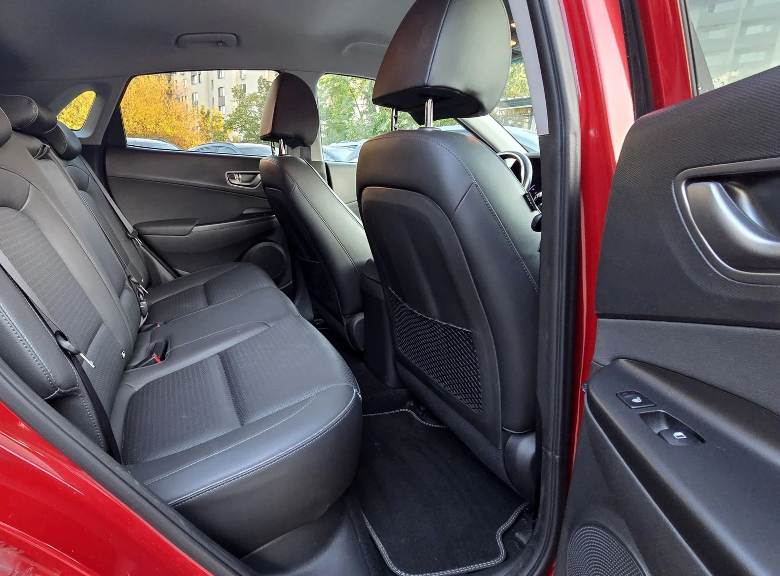 Hyundai Kona 64KWh/Premium/Blue Link/SOH100% | Mobile.bg   9