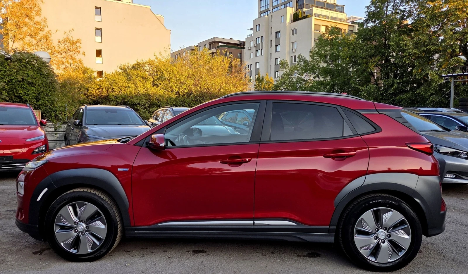 Hyundai Kona 64KWh/Premium/Blue Link/SOH100% | Mobile.bg   5
