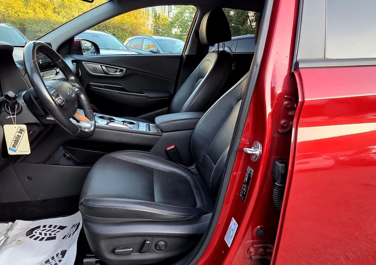 Hyundai Kona 64KWh/Premium/Blue Link/SOH100% | Mobile.bg   7