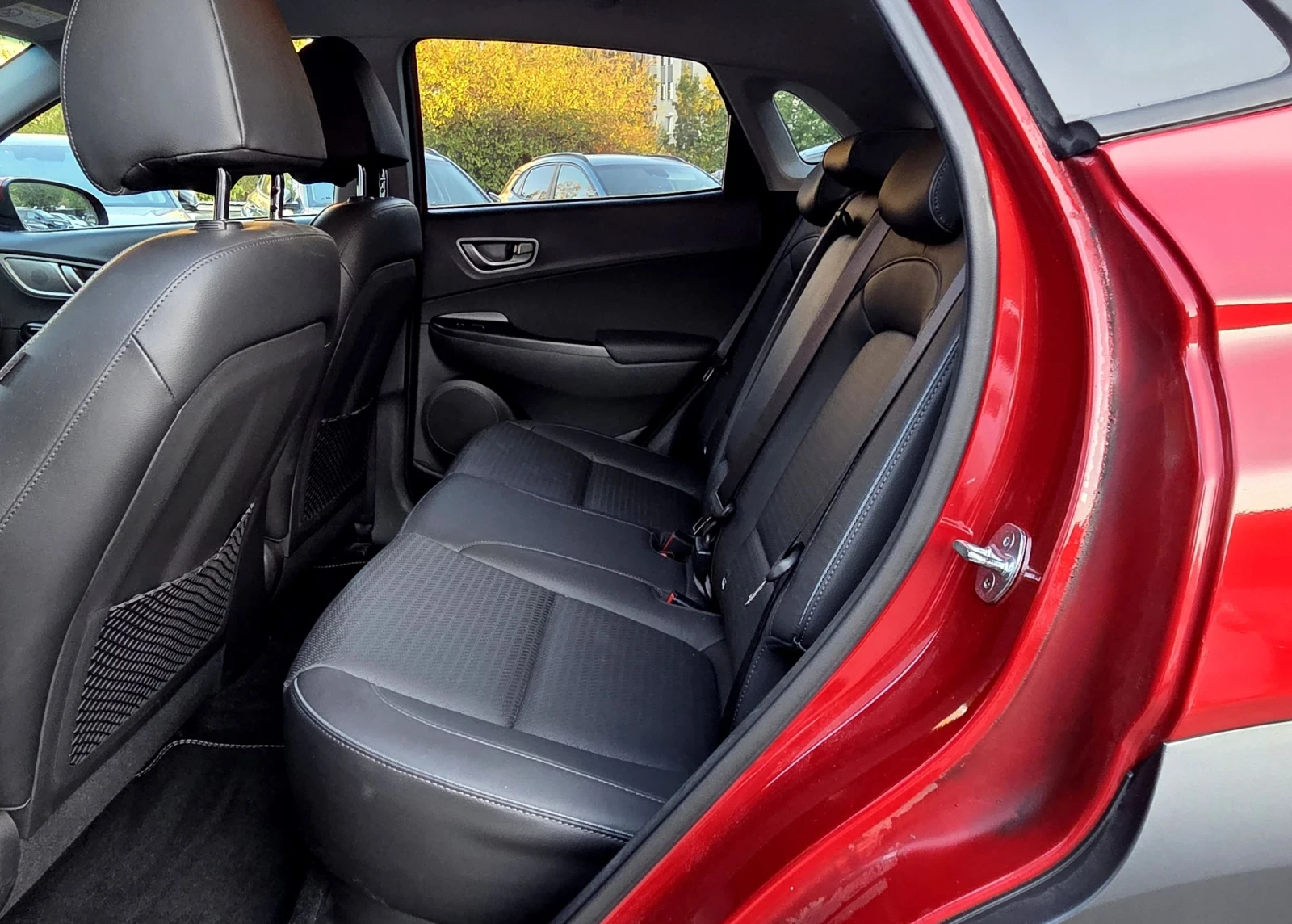 Hyundai Kona 64KWh/Premium/Blue Link/SOH100% | Mobile.bg   8