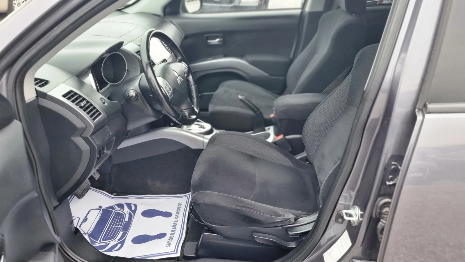 Mitsubishi Outlander 2.4 I 4WD SWISS  - изображение 10