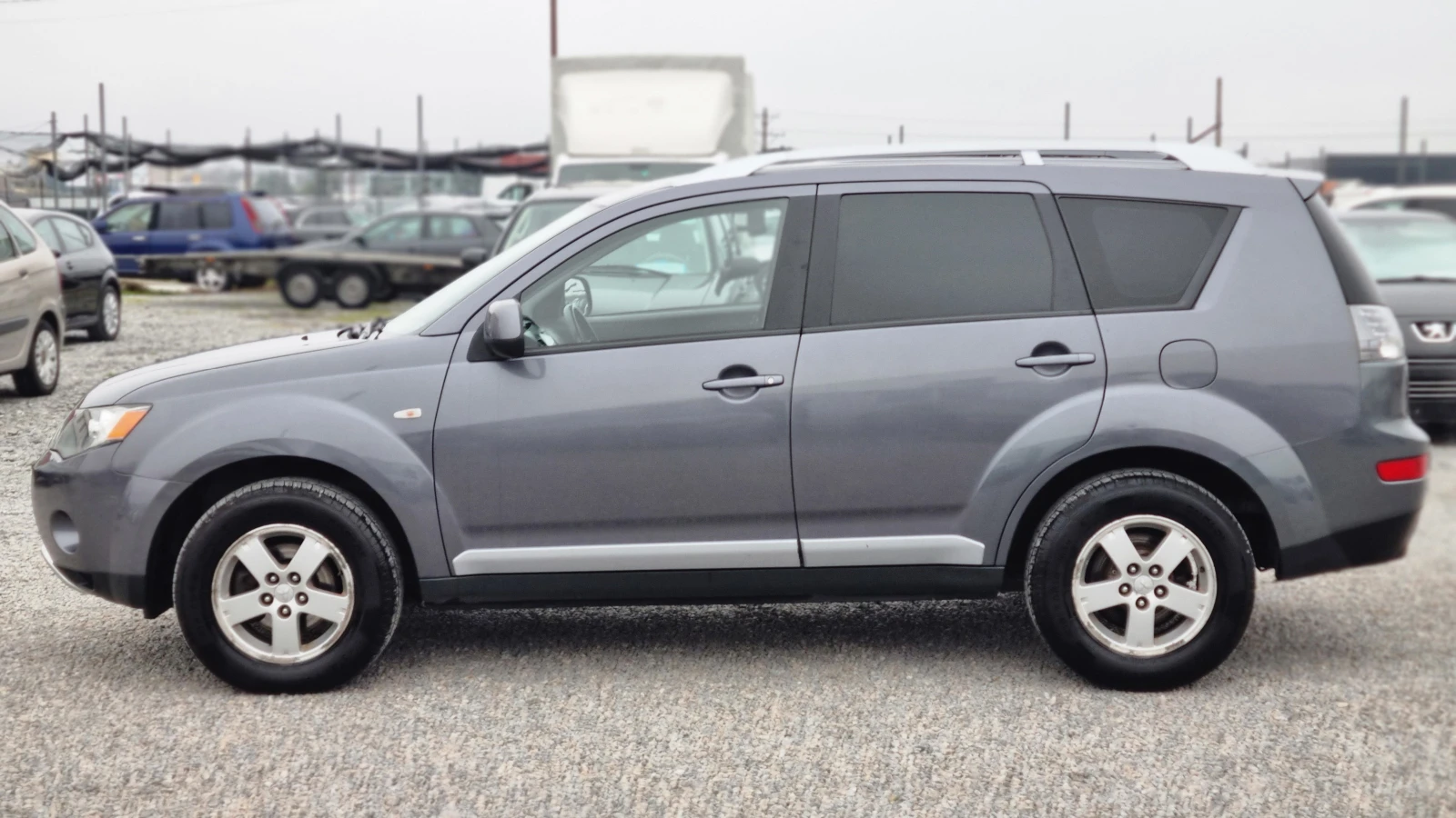 Mitsubishi Outlander 2.4 I 4WD SWISS  - изображение 4