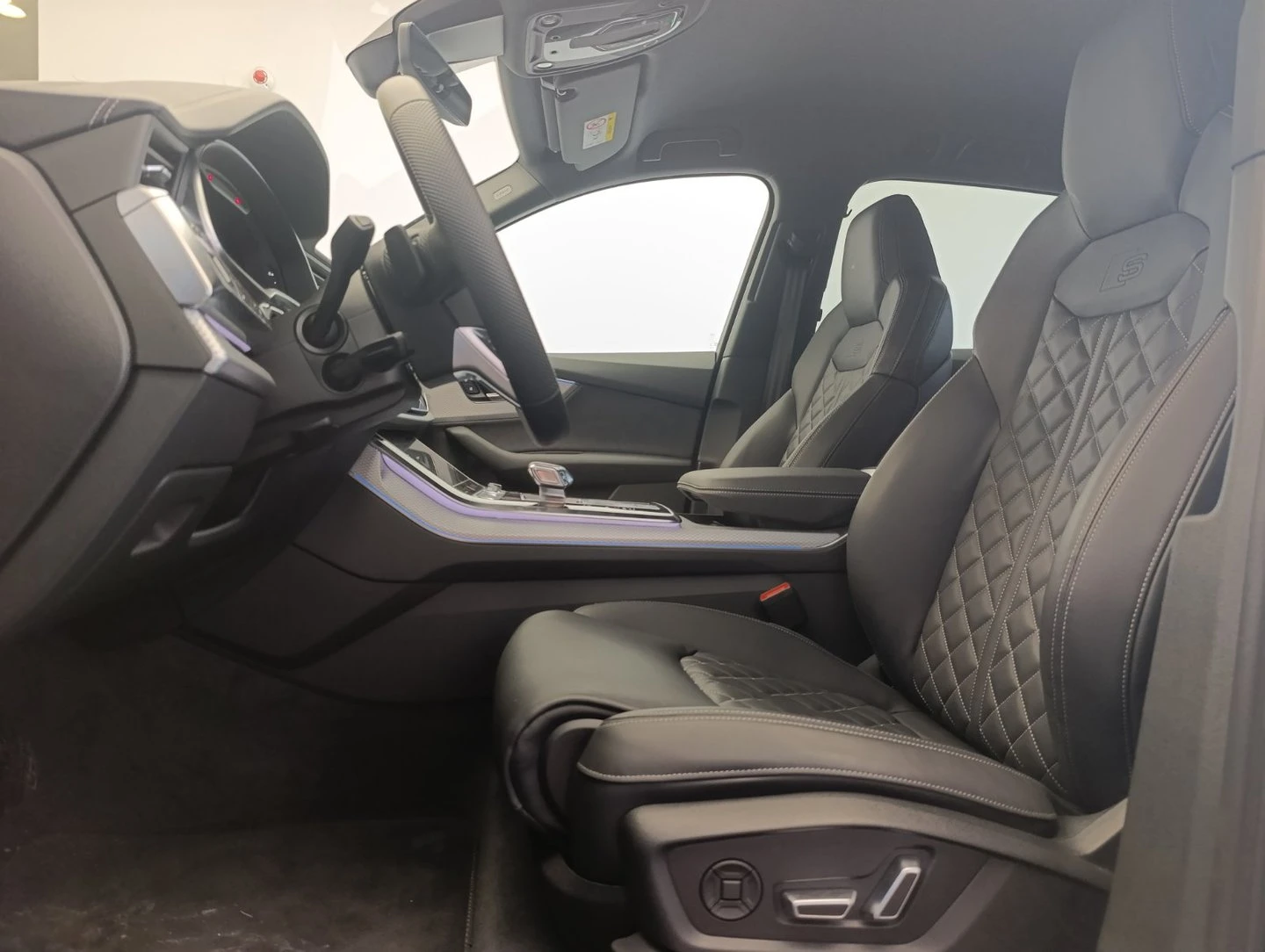 Audi Q7 S line 55 TFSIe quattro | Mobile.bg � ����������� 13