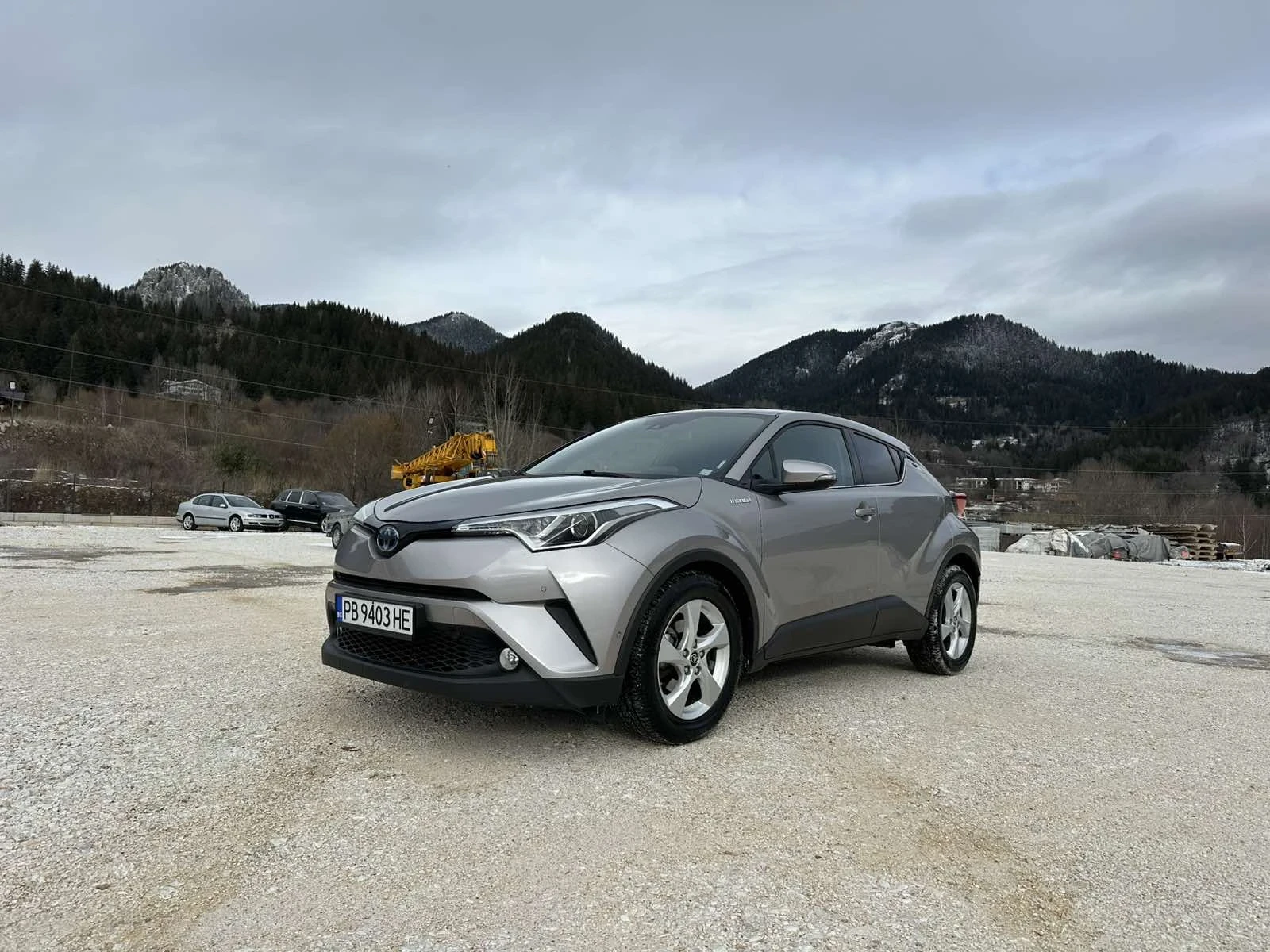 Toyota C-HR 1.8 hybrid - изображение 6