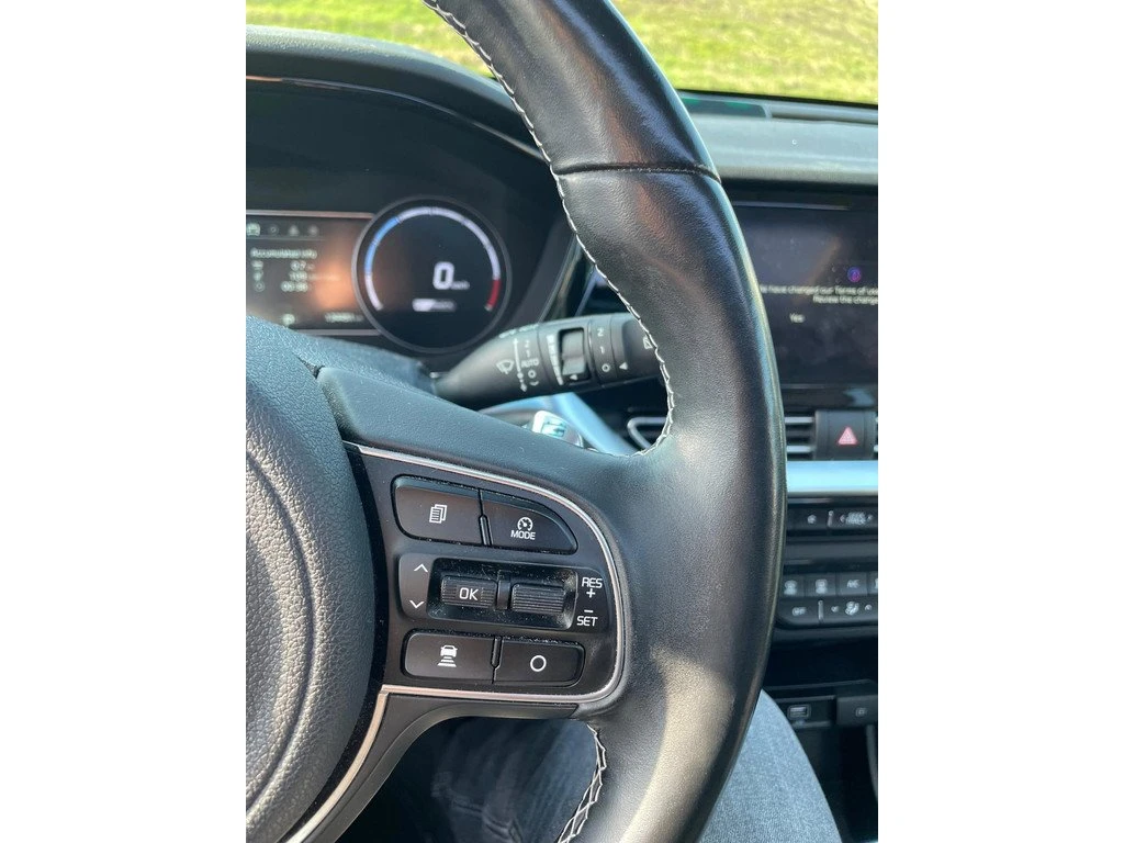 Kia Niro 65 kWh DynamicPlusLine , снимка 9 - Автомобили и джипове - 53782671