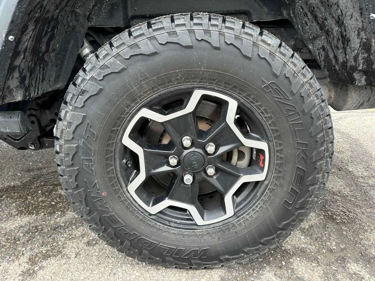 Jeep Gladiator * Rubicon * 2 КЛЮЧА* ПОДГРЕВ* KEYLESS* , снимка 17 - Автомобили и джипове - 53911073