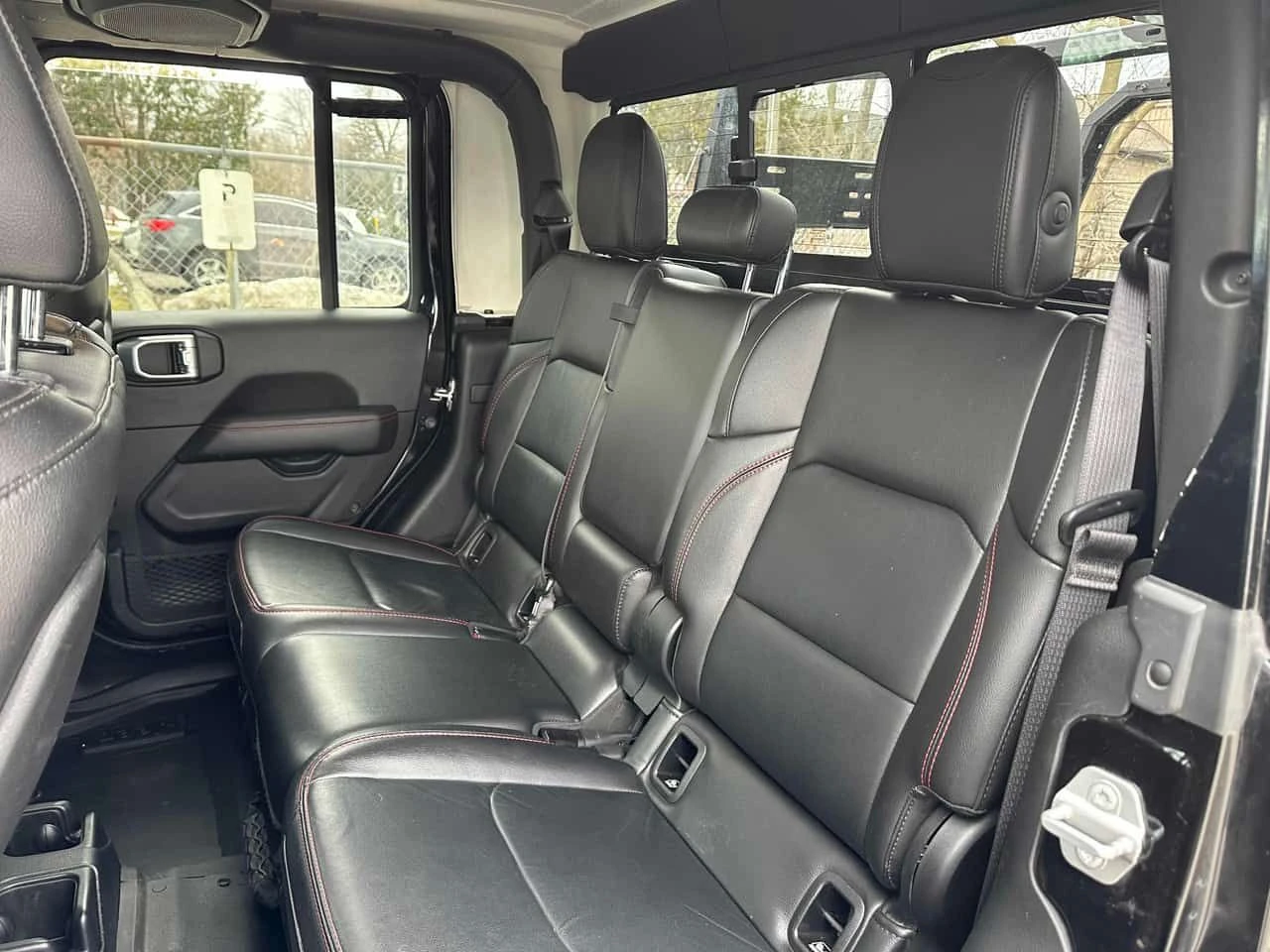 Jeep Gladiator * Rubicon * 2 КЛЮЧА* ПОДГРЕВ* KEYLESS* , снимка 13 - Автомобили и джипове - 53911073