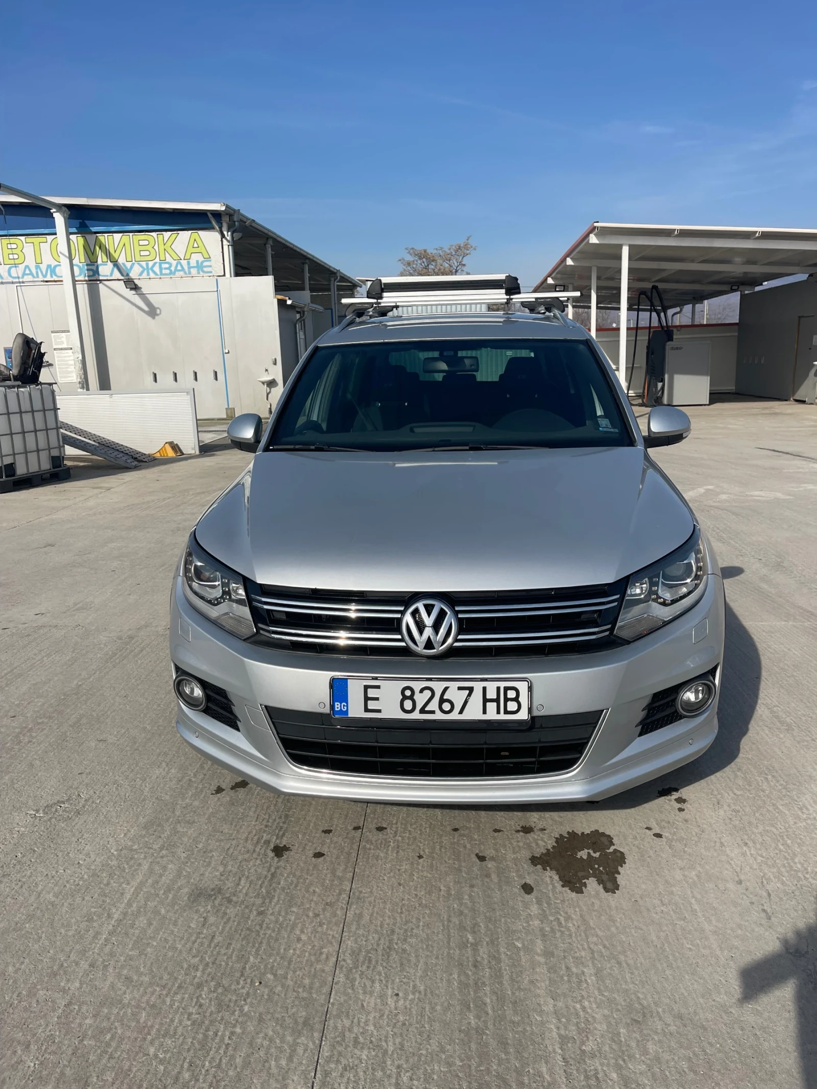 VW Tiguan 2.0TDI, снимка 4 - Автомобили и джипове - 54066353