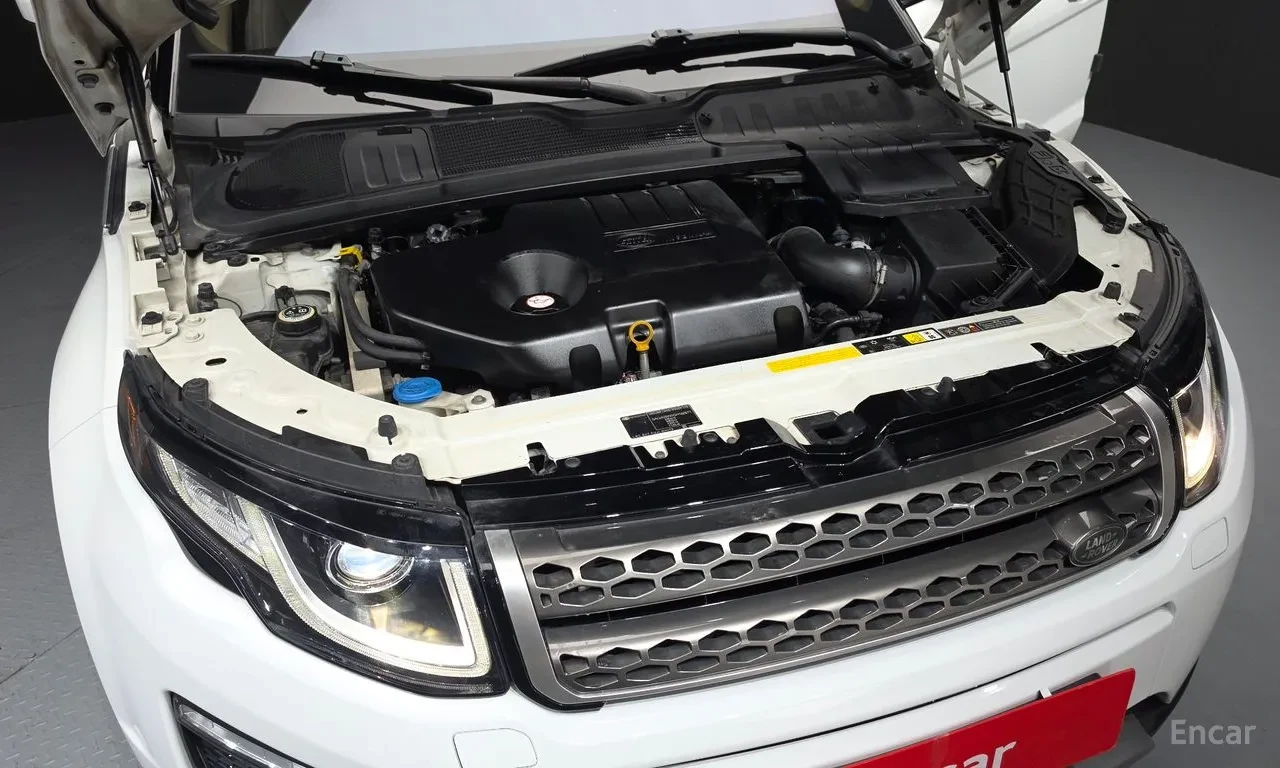 Land Rover Range Rover Evoque 2.0 TD4, снимка 6 - Автомобили и джипове - 54699851