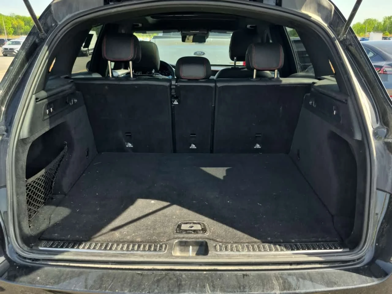 Mercedes-Benz GLC 43 AMG * ПАНОРАМА* ДИСТРОНИК* 360 КАМЕРА* , снимка 13 - Автомобили и джипове - 54761520
