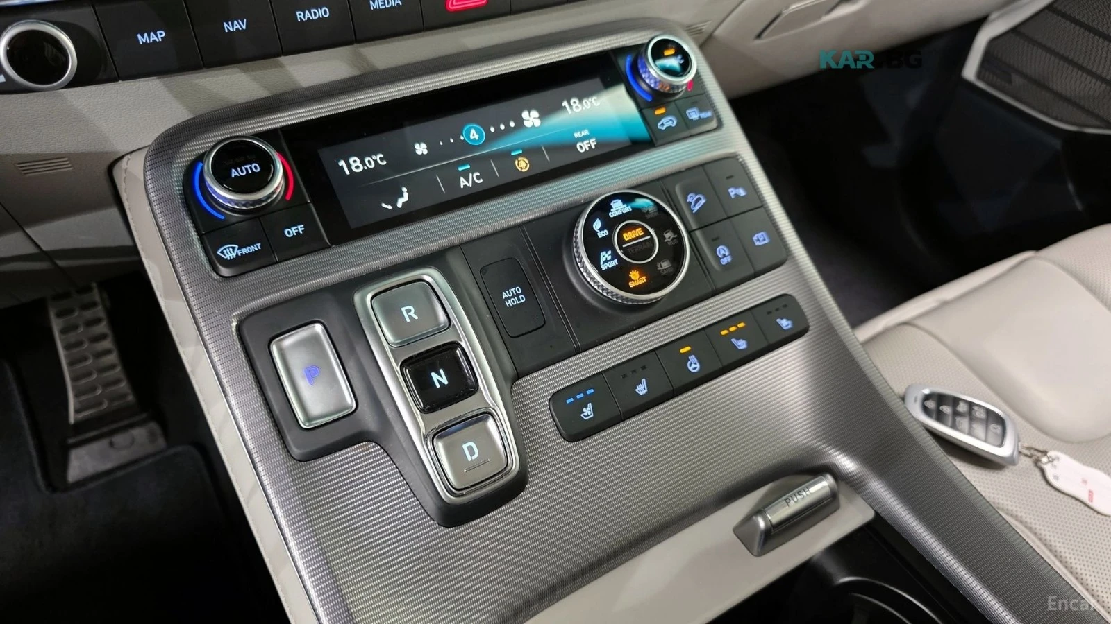 Hyundai Palisade CALLIGRAPHY* DRIVE-ASSISTS* MASSAGE* , снимка 12 - Автомобили и джипове - 54945656