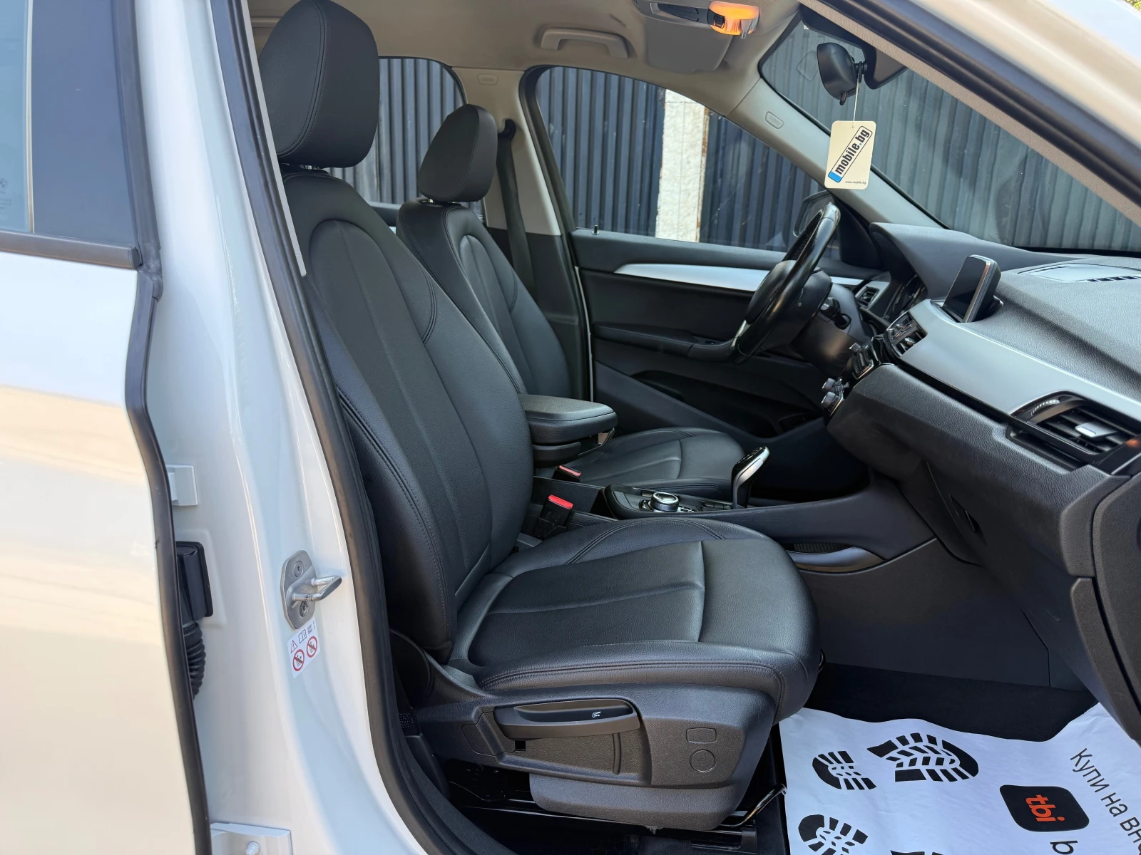 BMW X1 2.0d AVTOMAT, снимка 8 - Автомобили и джипове - 55387027
