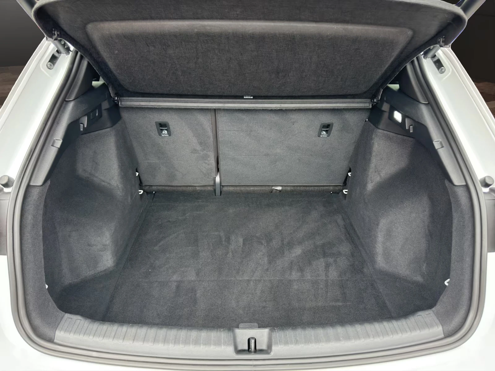 Audi Q4 E-TRON45/265HP/SPORTBACK/SLINE/CAM/H.PUMP/HUD/562q, снимка 16 - Автомобили и джипове - 55526542