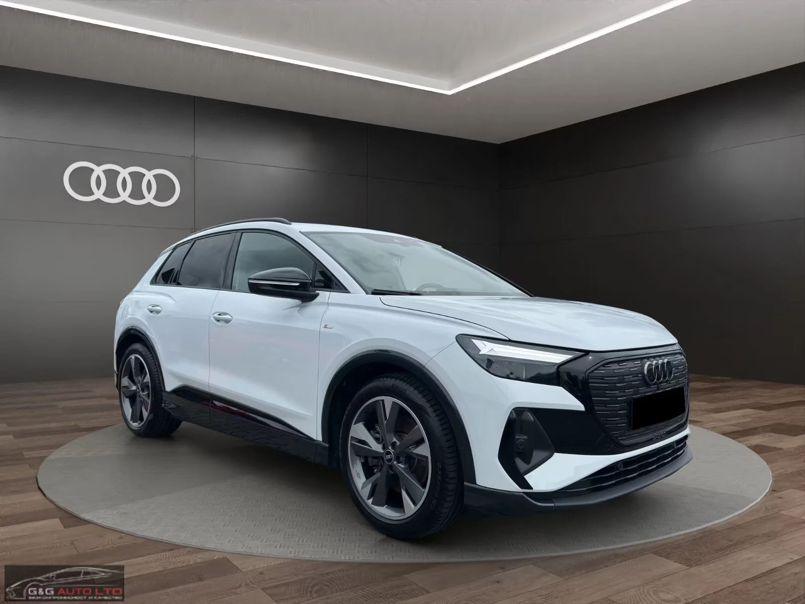Audi Q4 E-TRON45/265HP/SPORTBACK/SLINE/CAM/H.PUMP/HUD/562q, снимка 4 - Автомобили и джипове - 55526542