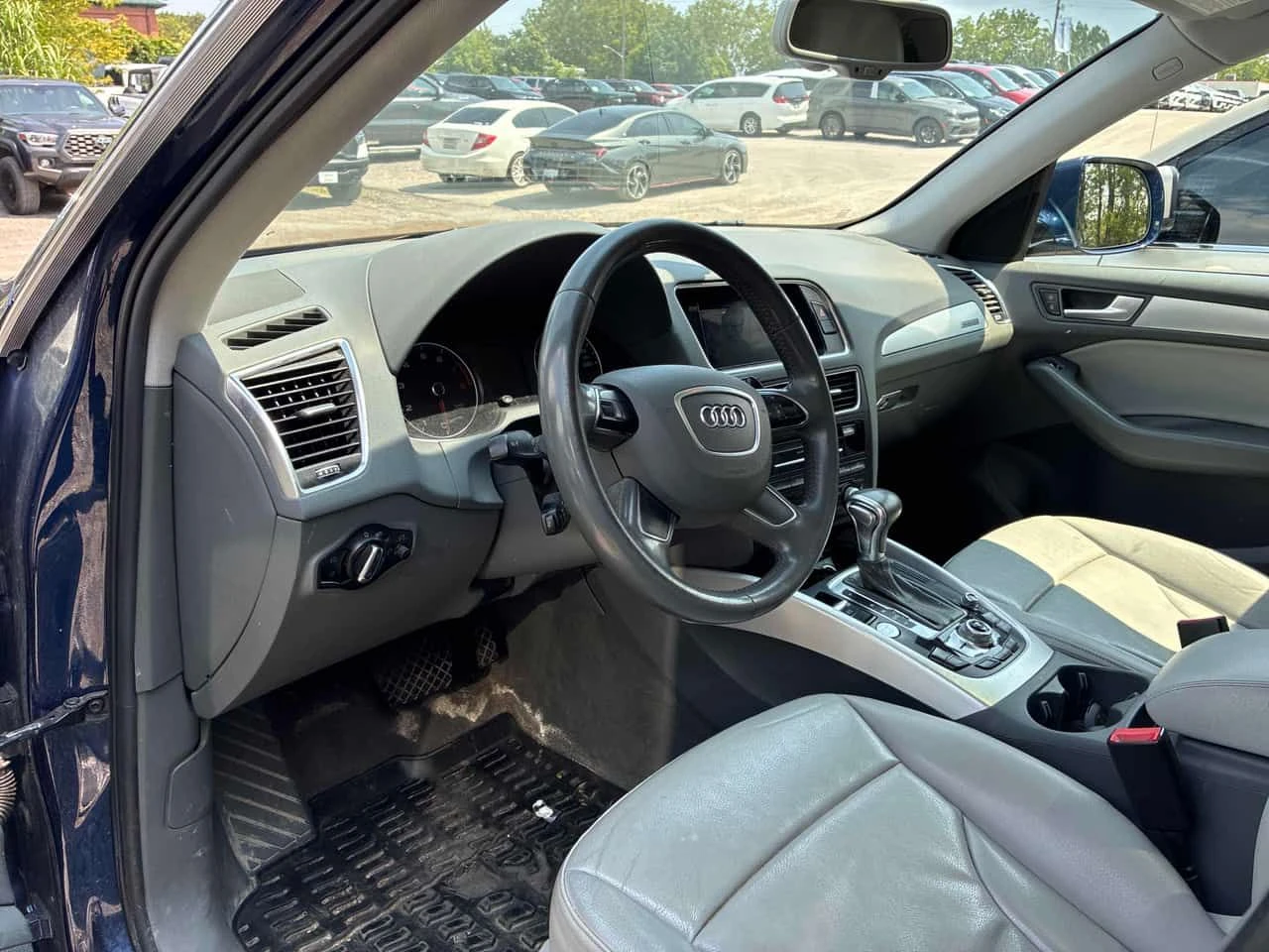 Audi Q5 * 3.0T Progressiv * CARFAX * ОПЦИЯ ЗА ФИНАНСИРАНЕ, снимка 5 - Автомобили и джипове - 55591781