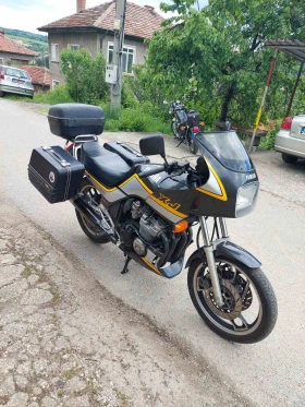 ����� �� �������� �� Yamaha XJ 600