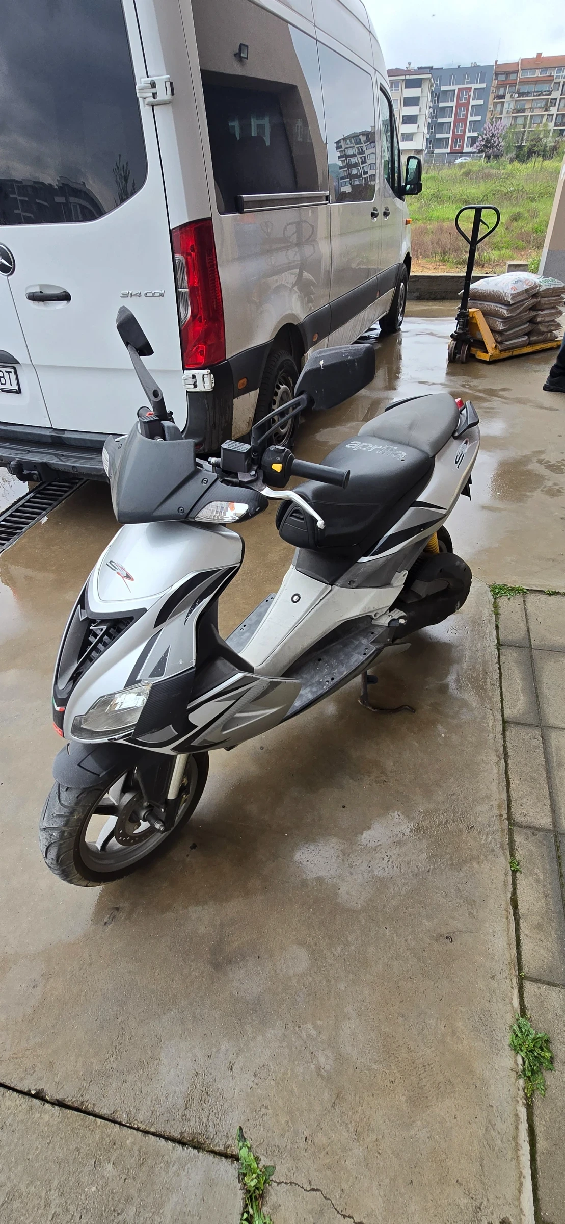 Aprilia Sr, снимка 5 - Мотоциклети и мототехника - 54386757