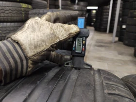 Гуми Летни 235/45R18, снимка 6