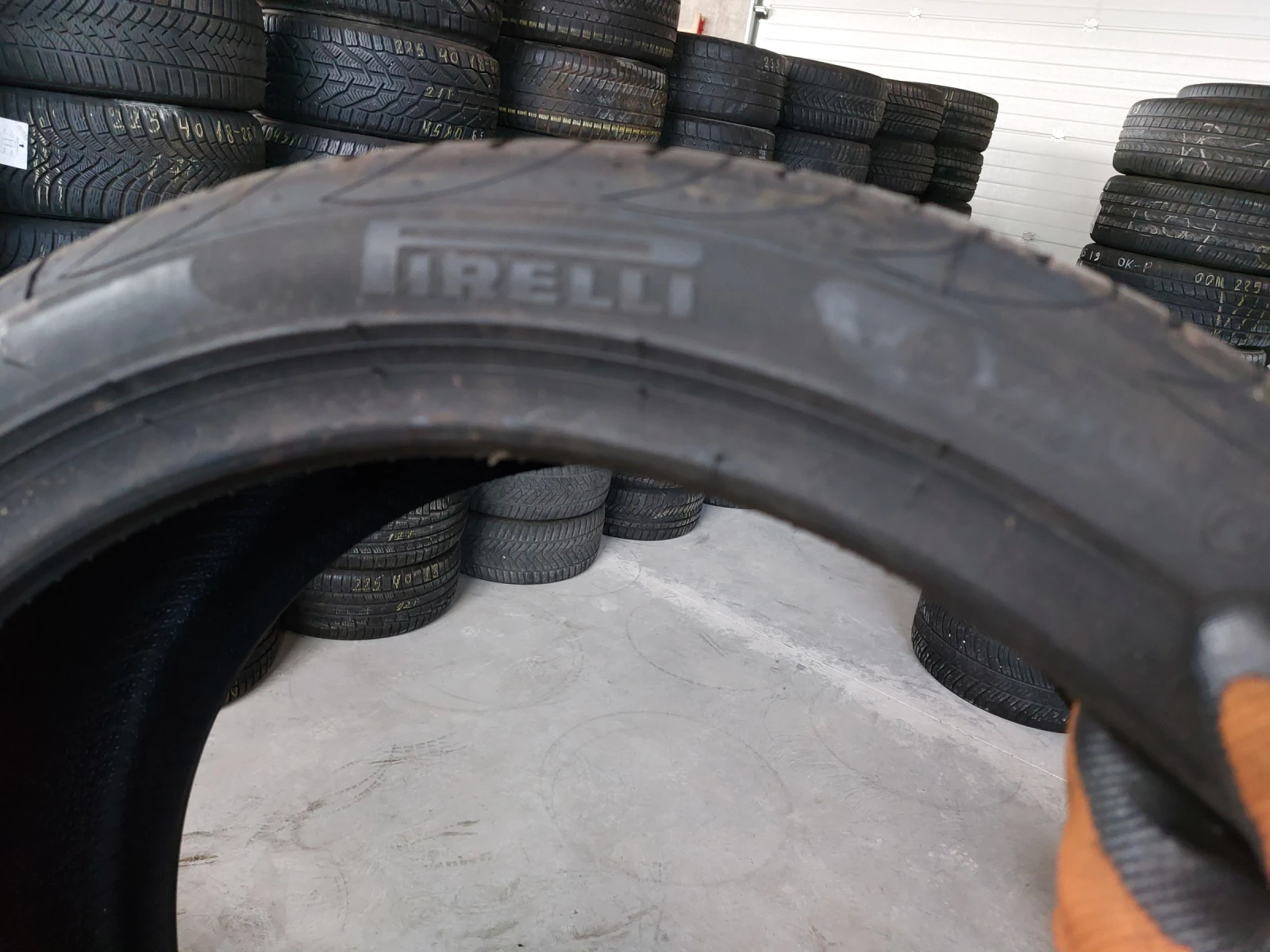 ���� 225/40R18 | Mobile.bg � ����������� 3