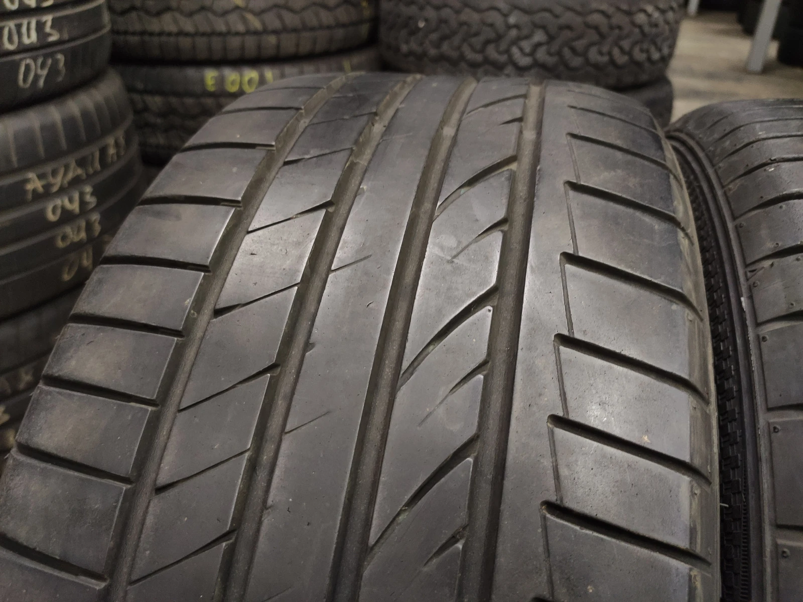  235/45R18 | Mobile.bg   1