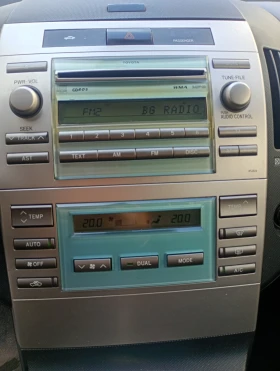 Toyota Corolla verso 1.8 Automatic 6+ 1 , снимка 7