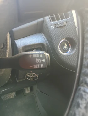 Toyota Corolla verso 1.8 Automatic 6+ 1 , снимка 8