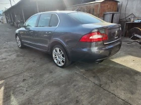 Skoda Superb 2.0tdi, снимка 9