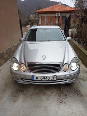 Mercedes-Benz E 270, снимка 2