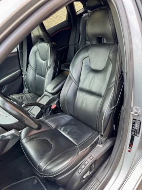 Volvo V40 2.0D 190 R-Design /Harmon/ Памет/ Подгрев/ Keyless - 15990 лв. - 29049991 9